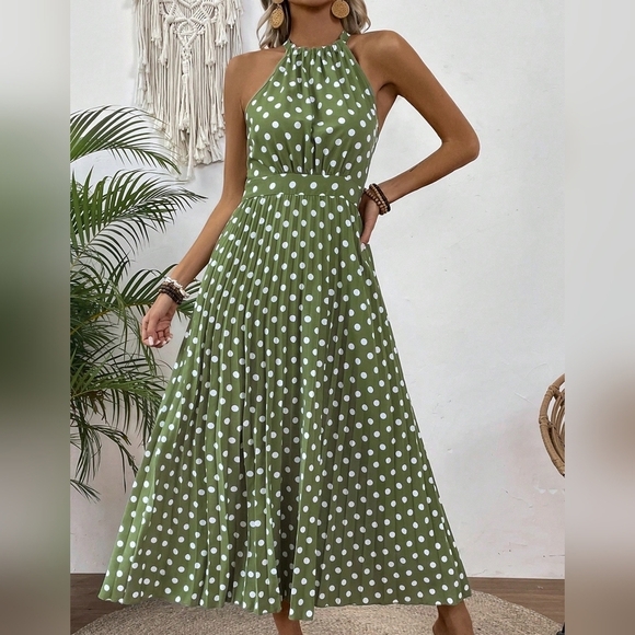 Polka Dot Print Halter Neck Dress - Picture 6 of 6